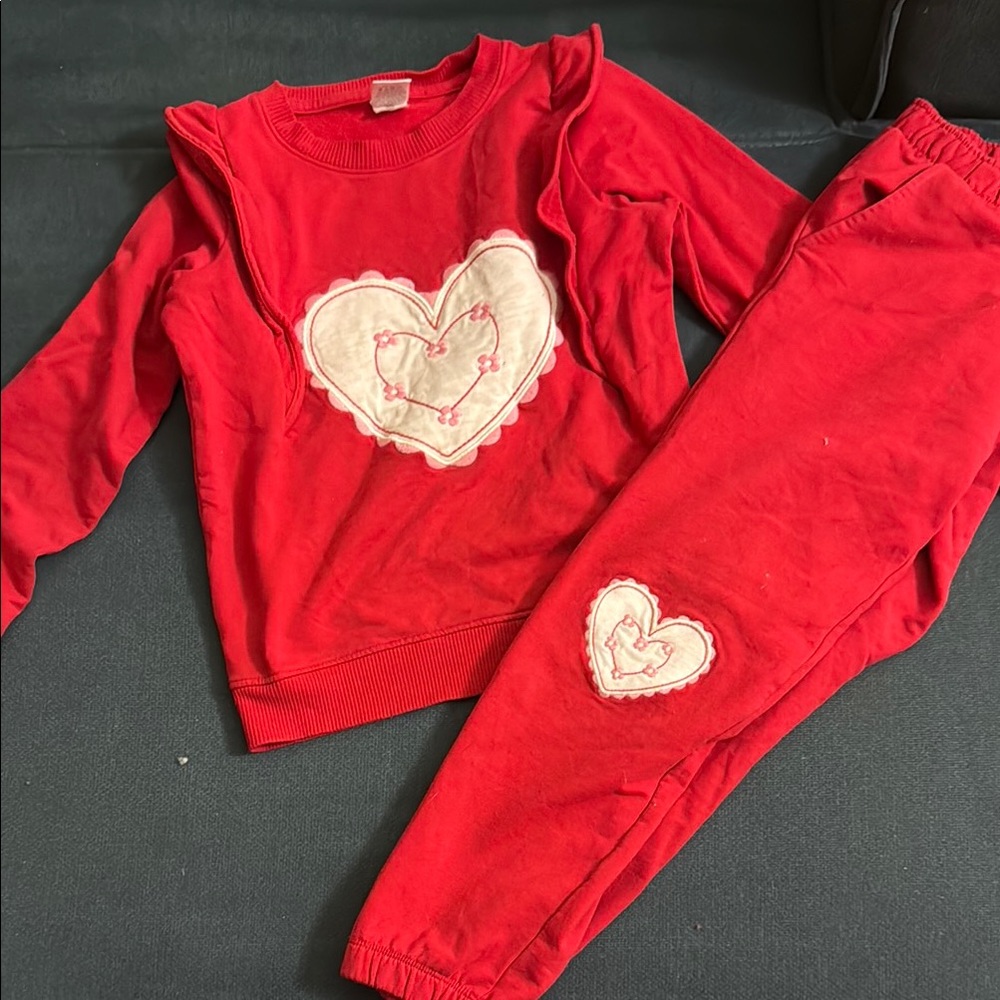 Gymboree Girls Valentines Heart Sweatsuit Set